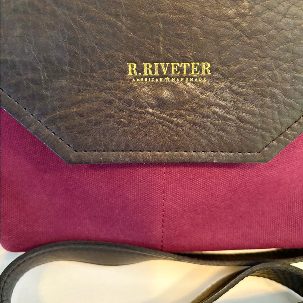 R. Riveter Hobby messenger bag RARE!! - Picture 2 of 12